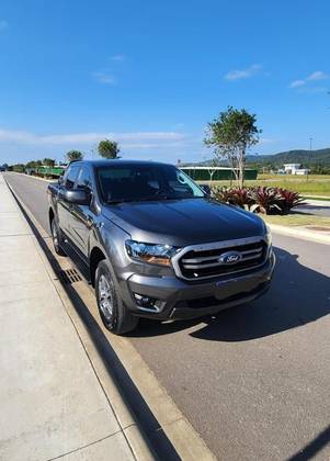 FORD RANGER 2.2 XLS 4X4 CD 16V DIESEL 4P AUTOMÁTICO